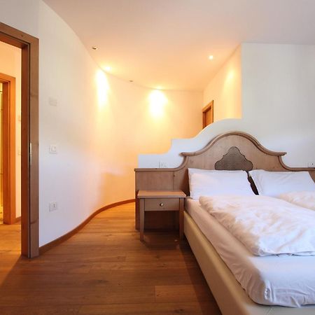 Hotel Fanes Suite & Spa Моена Екстер'єр фото