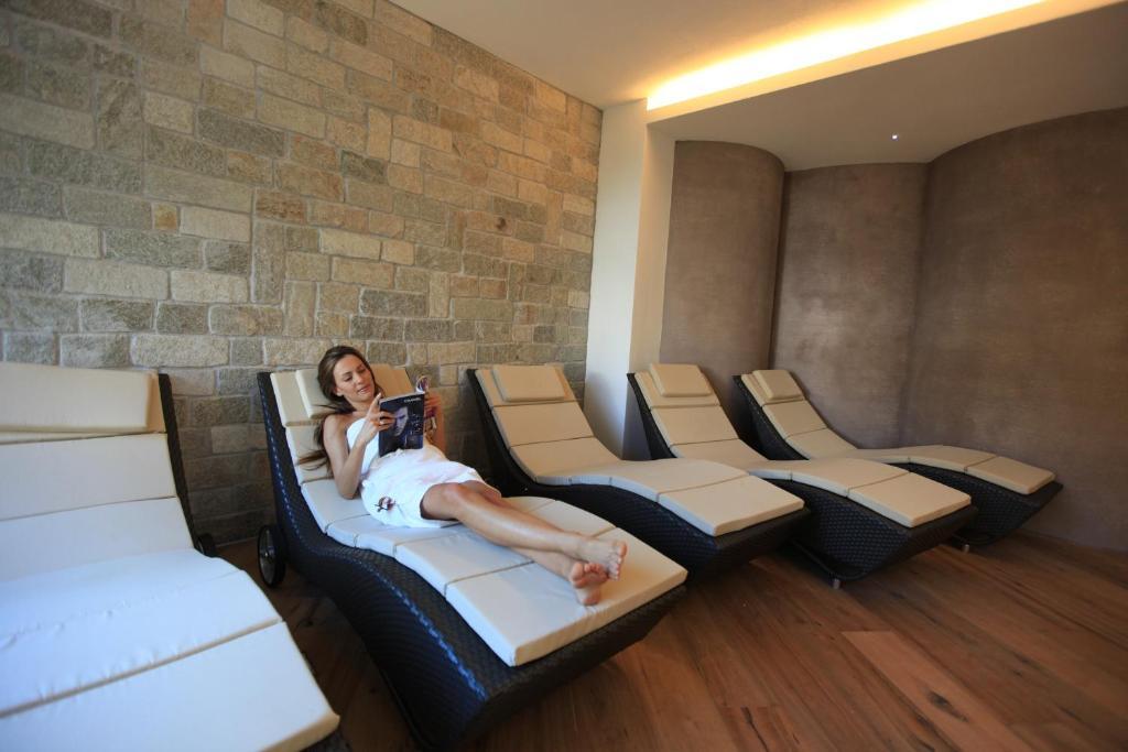 Hotel Fanes Suite & Spa Моена Екстер'єр фото